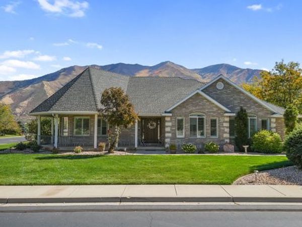 1325 W PARK MEADOWS DR , Mapleton, UT 84664