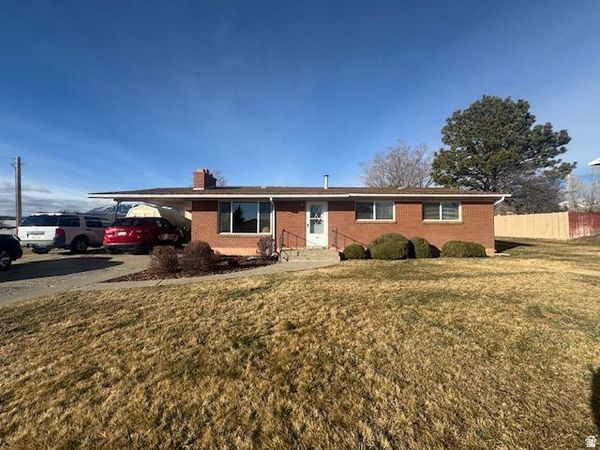 196 196 S BLUE MOUNTAIN DR , Monticello, UT 84535