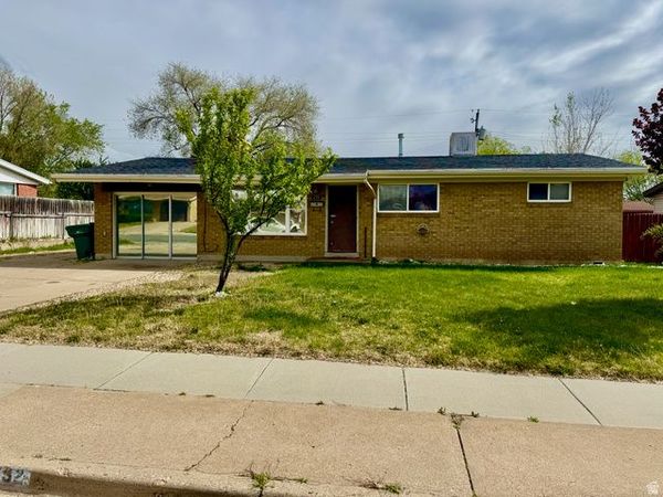 232 W 700 N, Clearfield, UT 84015
