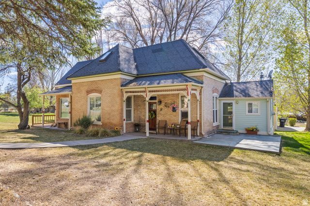 389 N 100 E, Spring City, UT 84662 Main Photo