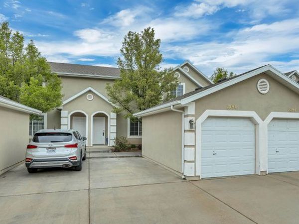1290 E 6175 S, South Ogden, UT 84405
