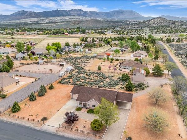 736 DAMMERON VALLEY DR W, Dammeron Valley, UT 84783