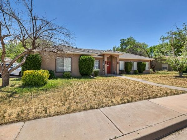 659 W 500 S, Hurricane, UT 84737