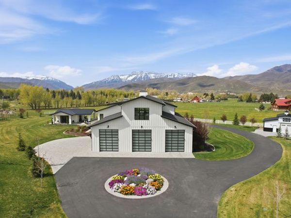 2727 W 2400 S, Charleston, UT 84032
