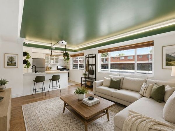 2220 E MURRAY HOLLADAY RD S, Unit #46, Holladay, UT 84117