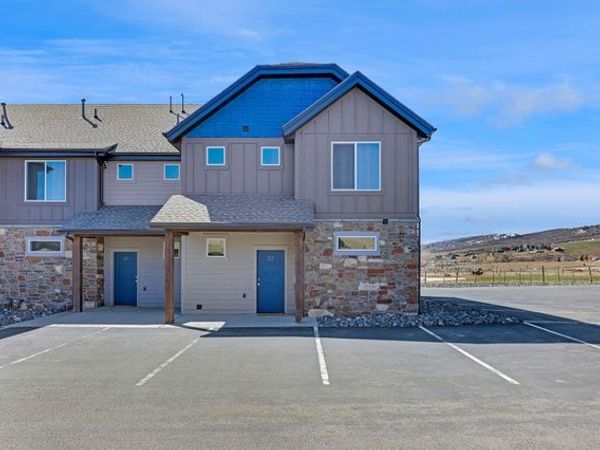 140 W 150 S, Unit 22, Garden City, UT 84028