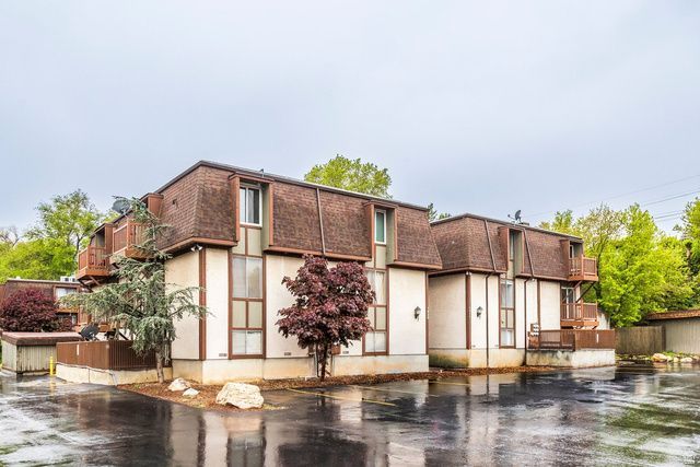 5418 S Willow Ln E, Unit D, Murray, UT 84107 Main Photo