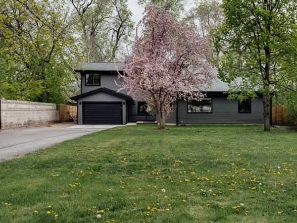 2244 E LAMBOURNE AVE S, Millcreek, UT 84109