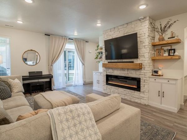 461 E 690 S, Unit 127, Clearfield, UT 84015