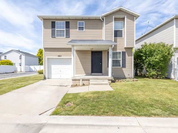 2011 N 2095 W, Clinton, UT 84015