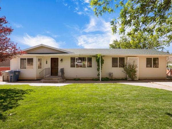 55 E SPRING DR , Toquerville, UT 84774