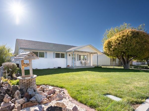 470 N 400 E, Roosevelt, UT 84066
