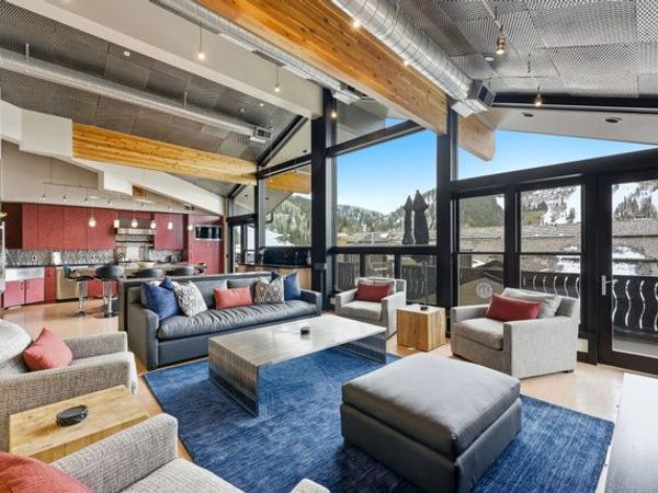 7620 ROYAL ST , Unit 402, Deer Valley, UT 84060