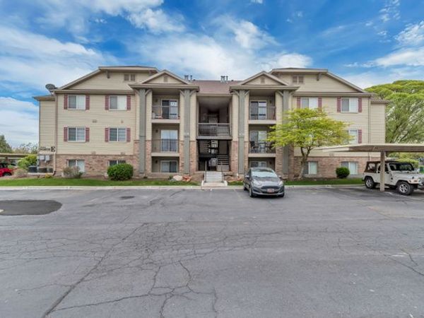8066 N RIDGE LOOP E, Unit 4, Eagle Mountain, UT 84005