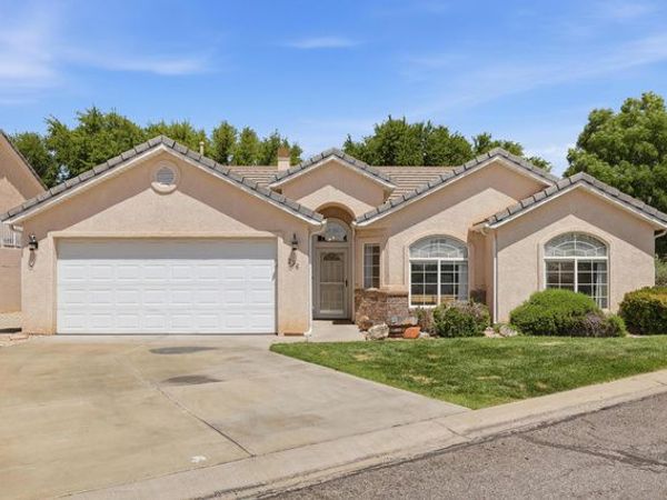345 N 2450 E, Unit 206, St. George, UT 84790
