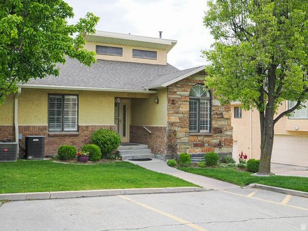 4763 S CASTLE RIDGE DR E, Millcreek, UT 84117