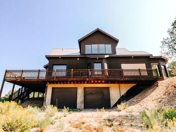 985 N RUSSELL RD , Hatch, UT 84735