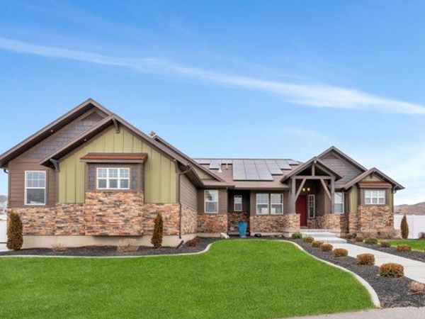 1407 E ABIGAIL LN, Eagle Mountain, UT 84005