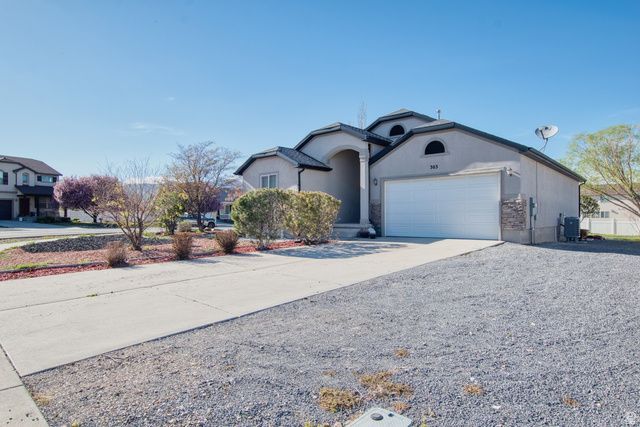 303 Heber Ln , Grantsville, UT 84029 Main Photo
