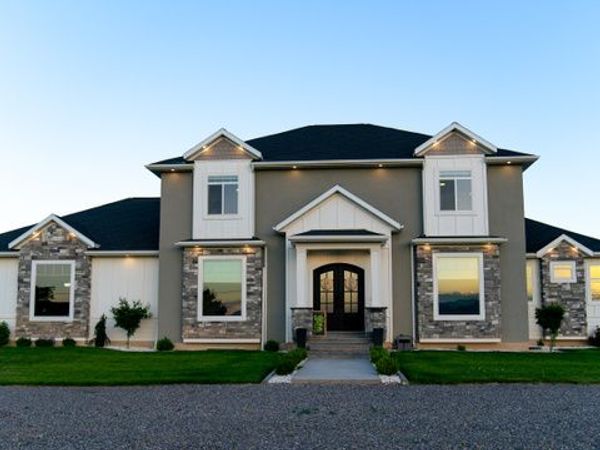 10615 W 14500 S, Axtell, UT 84621