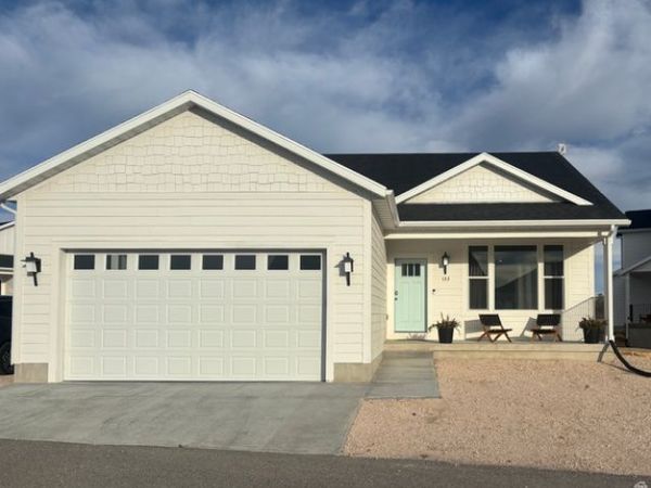 133 E SAILORS WAY, Garden City, UT 84028