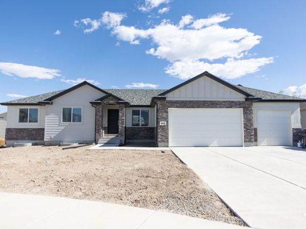 111 S JODI LN E, Grantsville, UT 84029