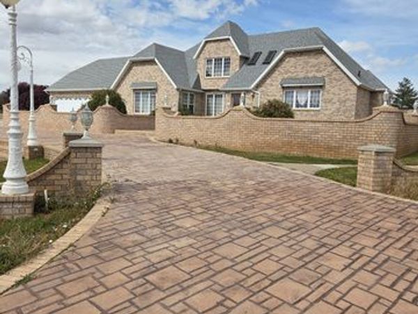 1402 SHEPHERD DR , Wellington, UT 84542