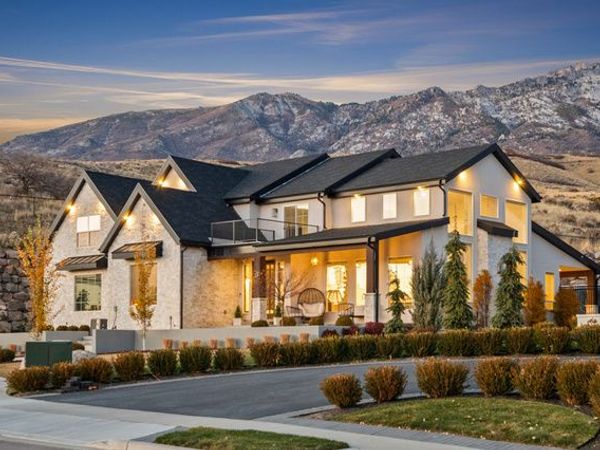19 E ELK CT, Alpine, UT 84004