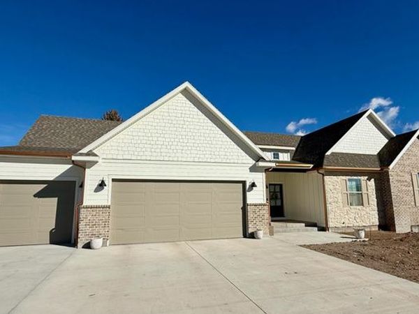 160 W 600 N, Koosharem, UT 84744