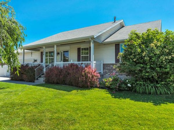 5634 MILLER CIR, Stansbury Park, UT 84074