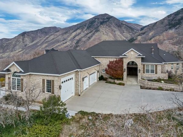 670 S OAK DR , Woodland Hills, UT 84653