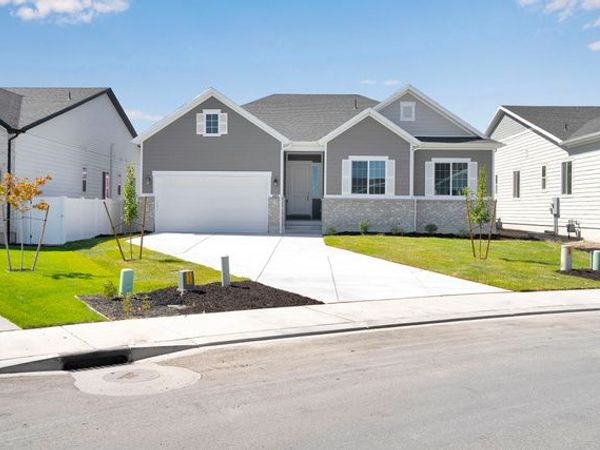 283 E POLARIS DR S, Unit 102, Saratoga Springs, UT 84045