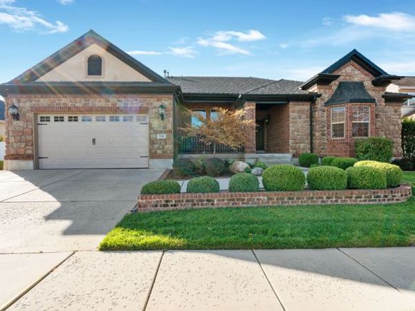 330 W PARADISO LN , Centerville, UT 84014