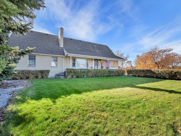 1917 W 250 N, Marriott Slaterville, UT 84404