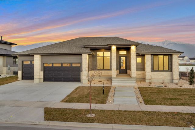 298 N Amber Ln W, Layton, UT 84041 Main Photo