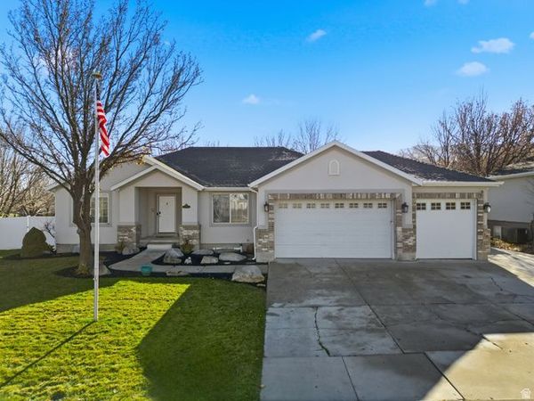 71 E HUNTERS HVN , Saratoga Springs, UT 84045