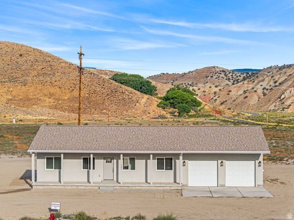 701 S BLACK KNOLL RD , Unit 4, Sigurd, UT 84657