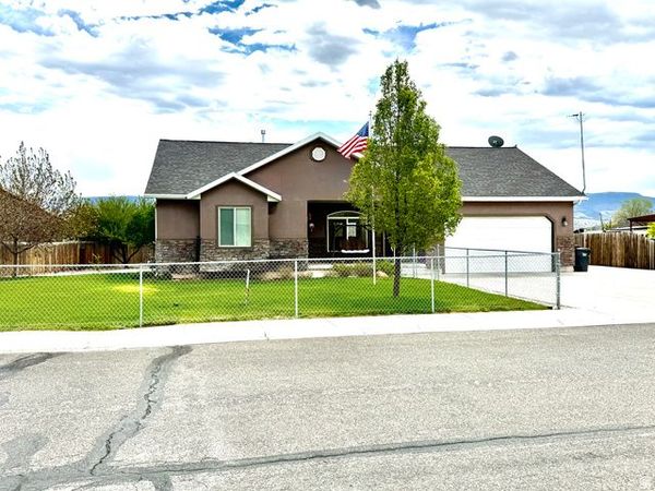 455 S ROCK CREEK DR , Gunnison, UT 84634