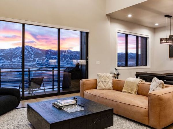 848 E KLAIM DR , Unit 5, Hideout, UT 84036