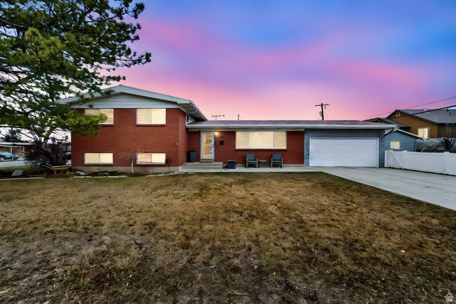 487 E 9270 S, Sandy, UT 84070 Main Photo