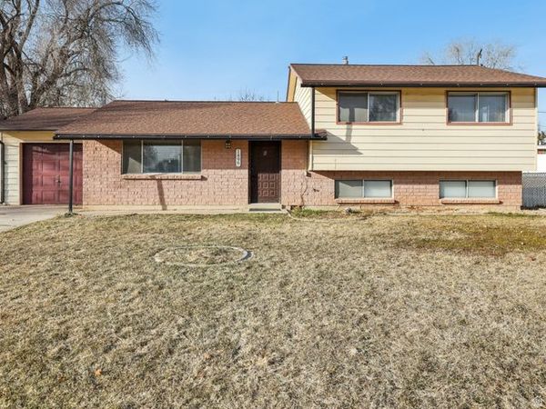 1896 CLIFF PL , Layton, UT 84041