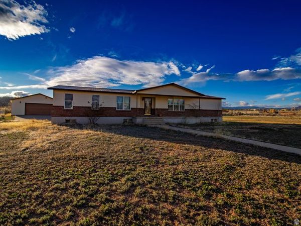 480 S 500 W, Escalante, UT 84726