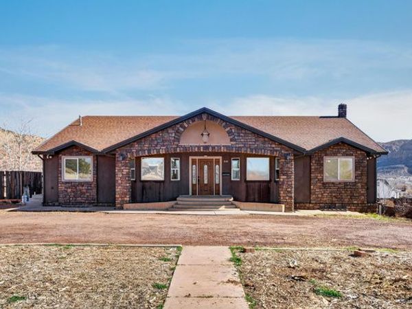 640 N JUNIPER ST , Hildale, UT 84784