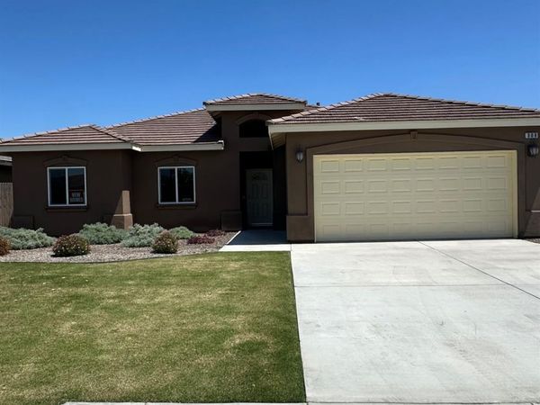 908 Costa Alyssa Dr. , McFarland, CA 93250
