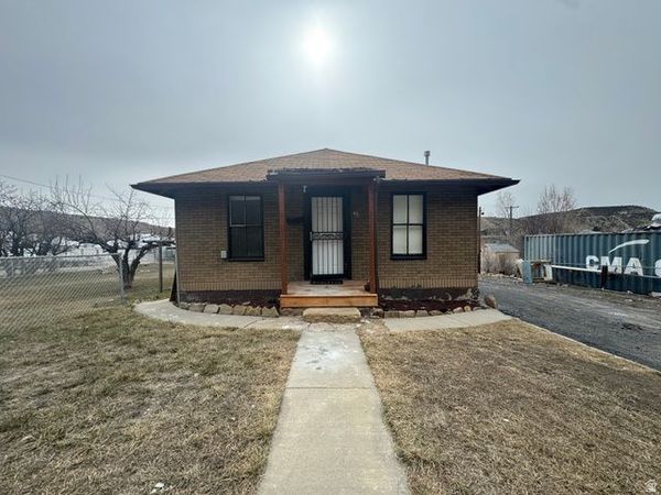 46 E E ST , Helper, UT 84526