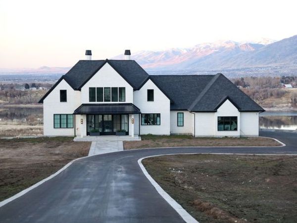 1189 W 6710 S, Hyrum, UT 84319