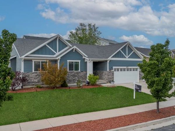 6474 S SILHOUETTE LN, West Valley City, UT 84081