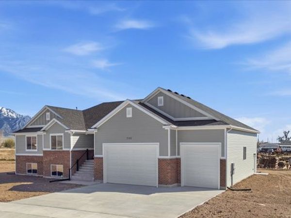 5161 W 10100 N, Elwood, UT 84337