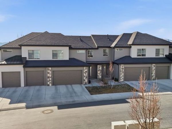 127 W HARVEST VILLAGE LN, Saratoga Springs, UT 84045
