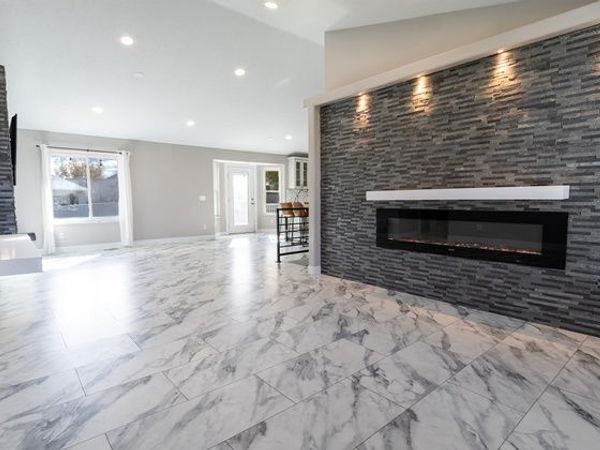 6389 S MILL VALLEY CT , Salt Lake City, UT 84118